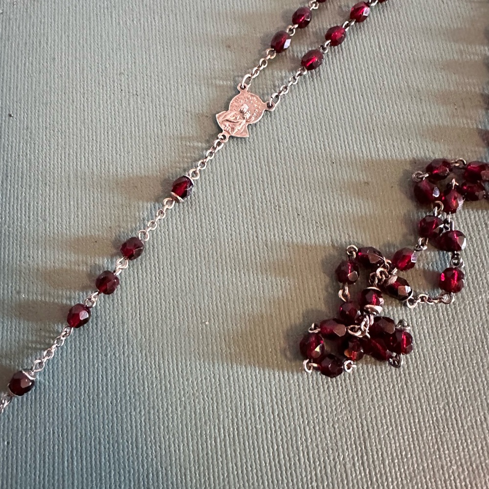 Vintage Sterling Silver and Red Garnet Beaded Cross Crucifix Rosary Necklace - Picture 4 of 7